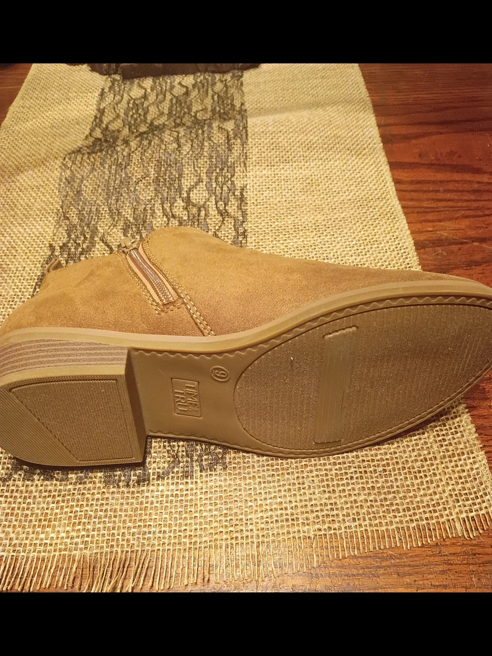 Time and Tru classic tan